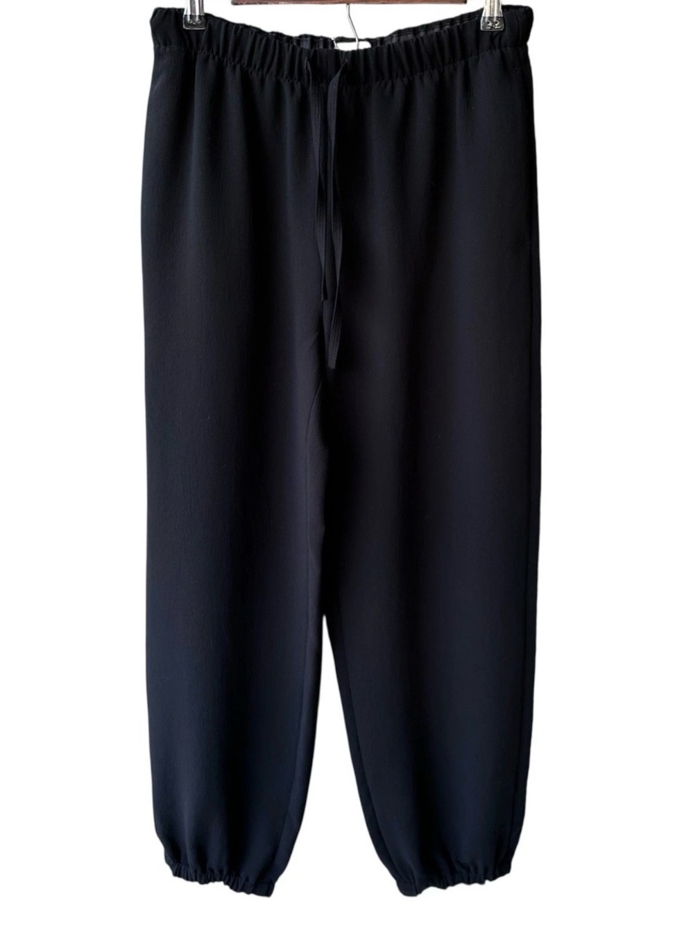 Aritzia Black Lodge Elastic-Waist Jogger Trousers